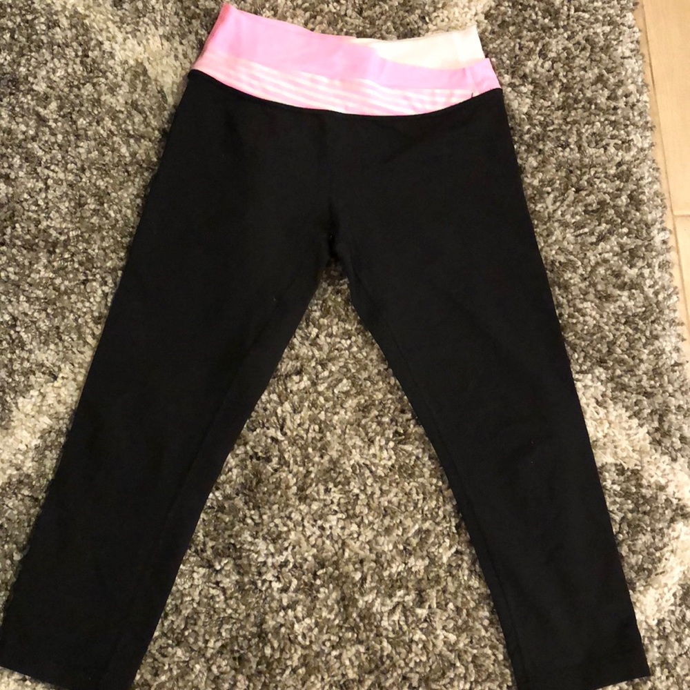 Lululemon athletica crops